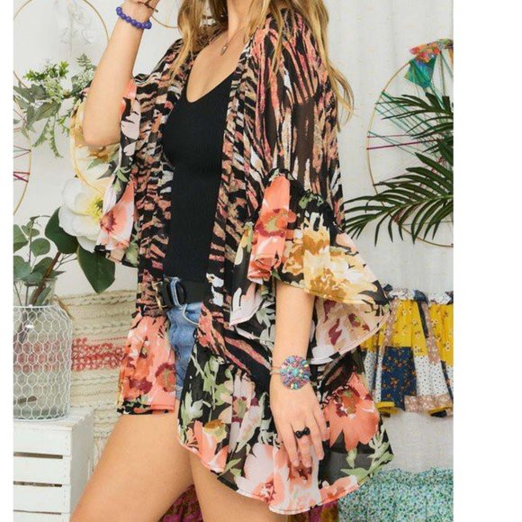Floral & Zebra Kimono with Ruffle Sleeve & Hem - Picture 4 of 6